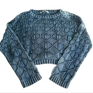 Zara Women's Textured Knit Sweater Crop in Blue